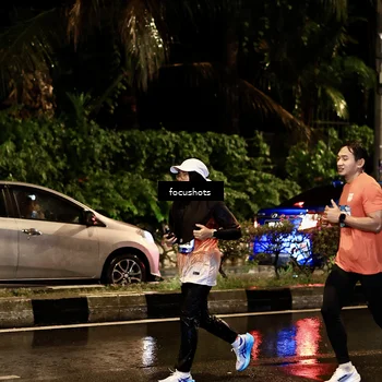 Runner Photo 7693150