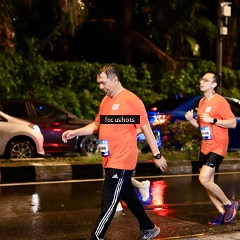 Runner Photo 7693155