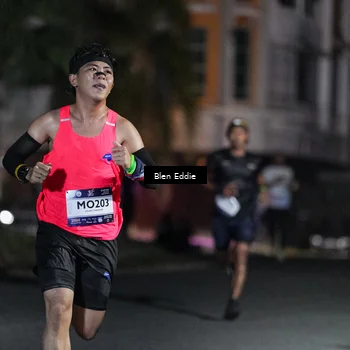 Runner Photo 7693157