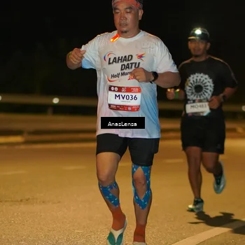 Runner Photo 7693214
