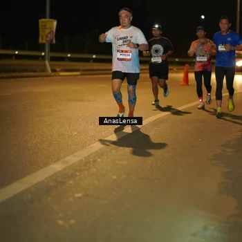 Runner Photo 7693217