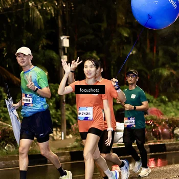 Runner Photo 7693221