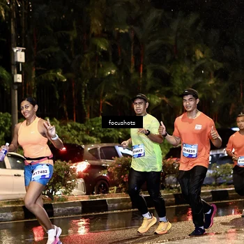 Runner Photo 7693236