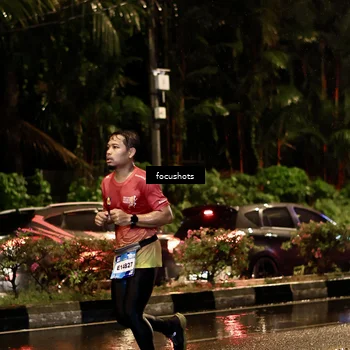Runner Photo 7693245