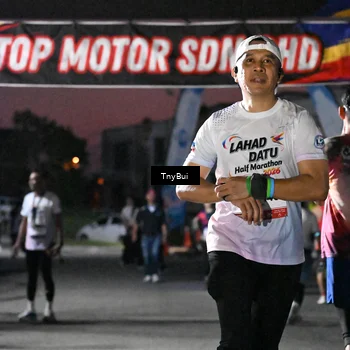 Runner Photo 7693252
