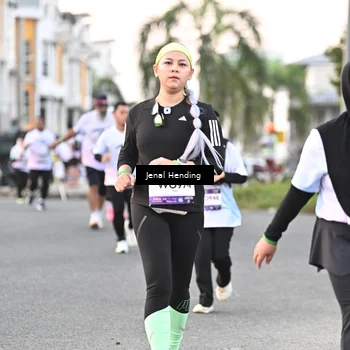 Runner Photo 7693262