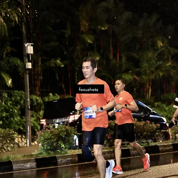 Runner Photo 7693265