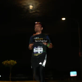 Runner Photo 7693267