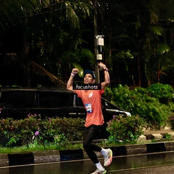 Runner Photo 7693285
