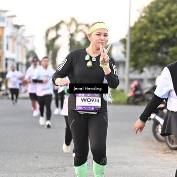 Runner Photo 7693304