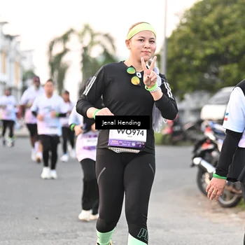 Runner Photo 7693311