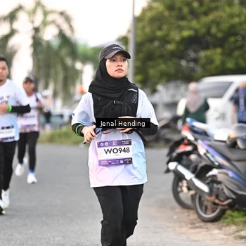 Runner Photo 7693320