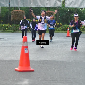 Runner Photo 7693343