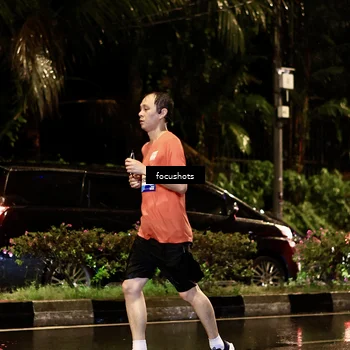 Runner Photo 7693351