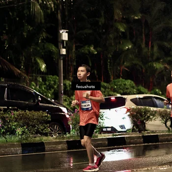 Runner Photo 7693373