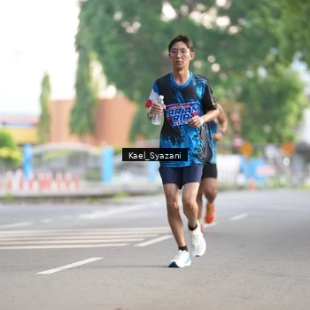Runner Photo 7693389