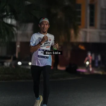 Runner Photo 7693410
