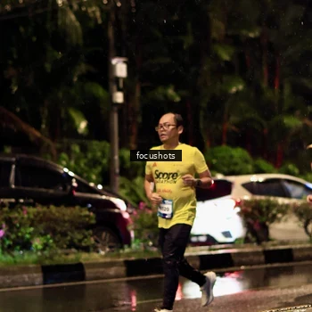 Runner Photo 7693414