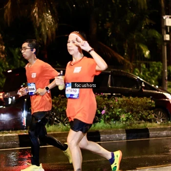Runner Photo 7693426