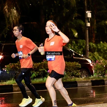 Runner Photo 7693433