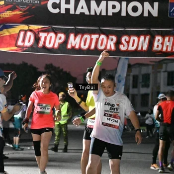 Runner Photo 7693463