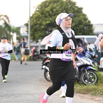Runner Photo 7693466