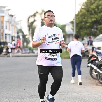 Runner Photo 7693480