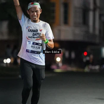 Runner Photo 7693487