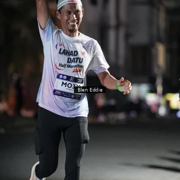 Runner Photo 7693491