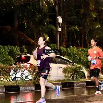 Runner Photo 7693496