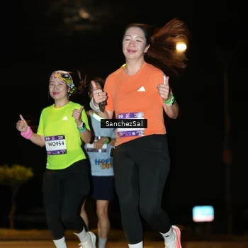 Runner Photo 7693501