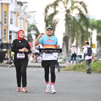 Runner Photo 7693503
