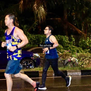 Runner Photo 7693533