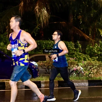 Runner Photo 7693539