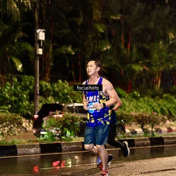 Runner Photo 7693546