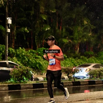 Runner Photo 7693559