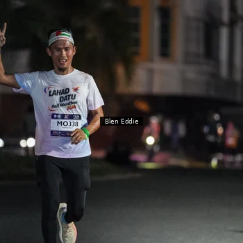 Runner Photo 7693583