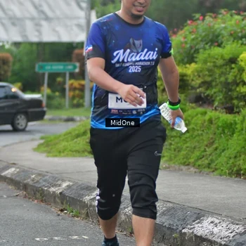 Runner Photo 7693595