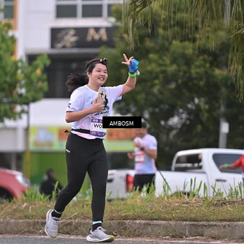 Runner Photo 7693645