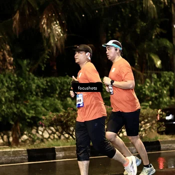Runner Photo 7693649
