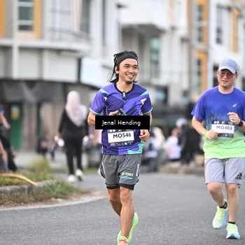 Runner Photo 7693652