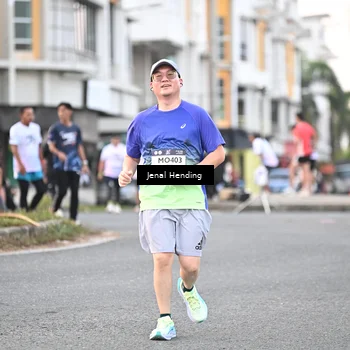 Runner Photo 7693661