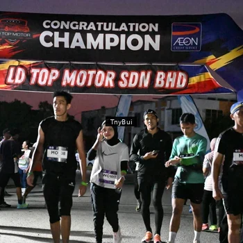 Runner Photo 7693663