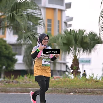 Runner Photo 7693665