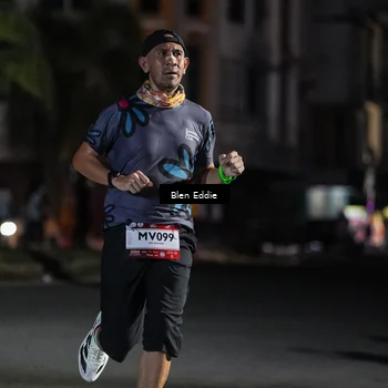 Runner Photo 7693674