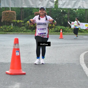 Runner Photo 7693686