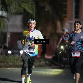 Runner Photo 7693689