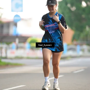Runner Photo 7693699
