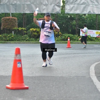 Runner Photo 7693709