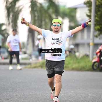 Runner Photo 7693713